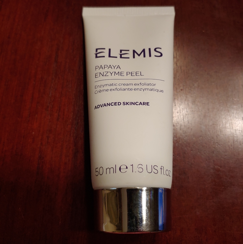 **SOLD**             Elemis papaya enzyme peel